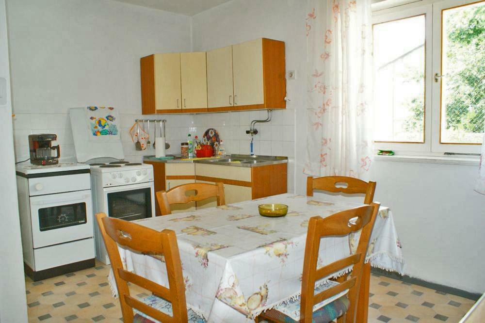 Apartment Antonija Senj  Buitenkant foto
