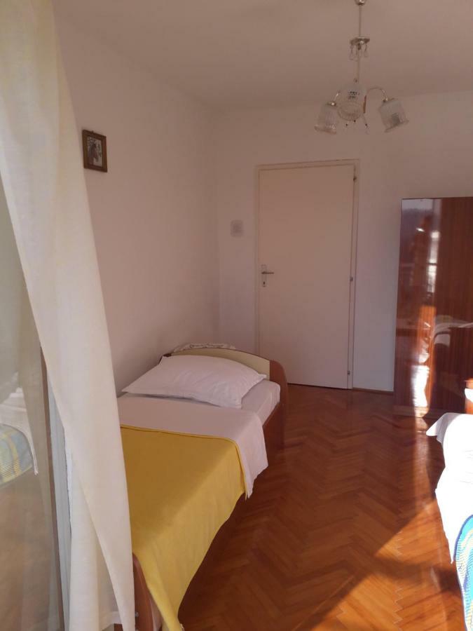 Apartment Antonija Senj  Buitenkant foto